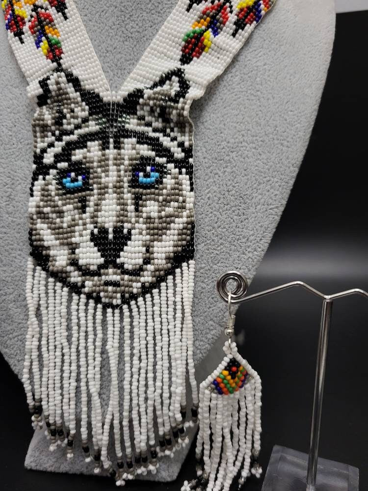 Handmade Beaded Dog Necklace: Boho Animal Lover Gift