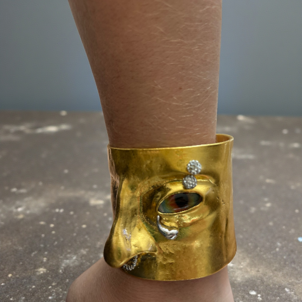 The Muse Surrealist Face Cuff – Sculptural Gold Statement Bracelet