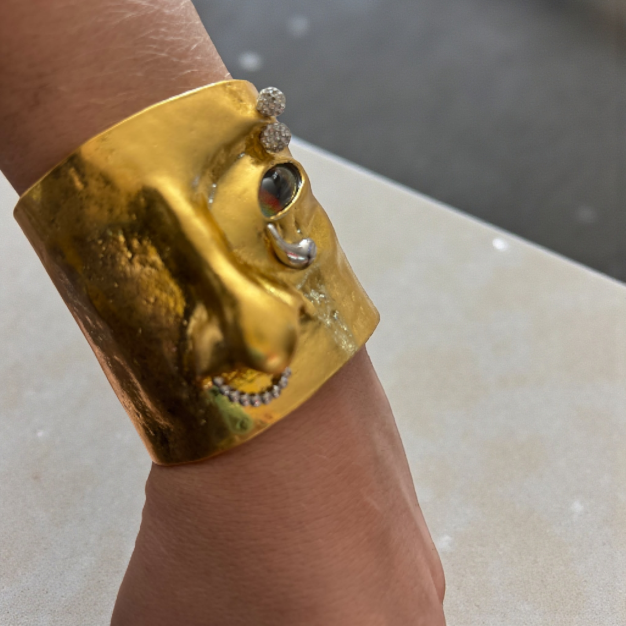 The Muse Surrealist Face Cuff – Sculptural Gold Statement Bracelet