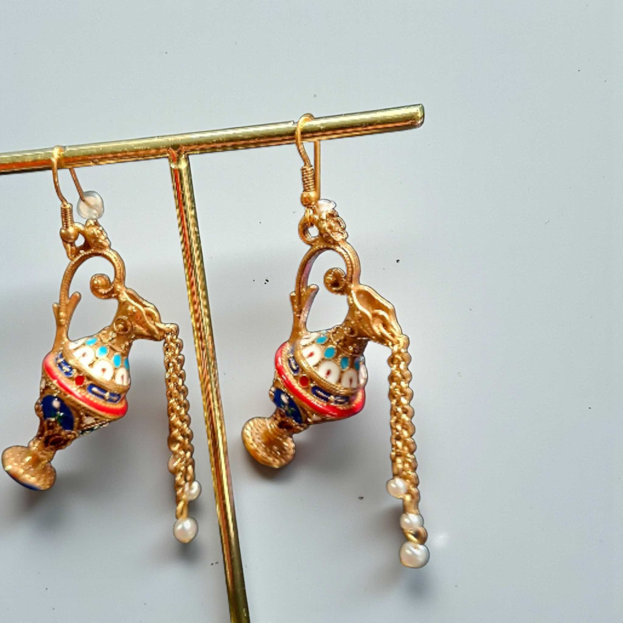 Boutiques that focus on unique, high-end, or vintage-inspired finds.
