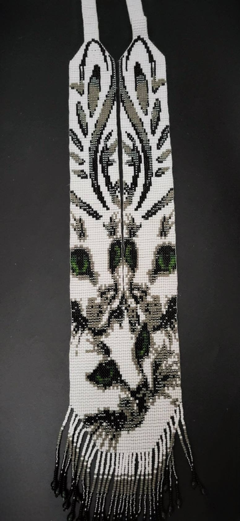 Beaded Green-Eyed Cat Necklace &amp; Earrings Set: Handwoven Seed Bead Art