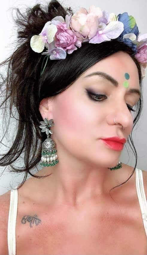 Wysokiej jakości oksydowane kolczyki ze srebra niemieckiego, replika Flora Jhumka, imitacja srebra, lekkie kolczyki | Biżuteria indyjska, biżuteria boho, cygańska