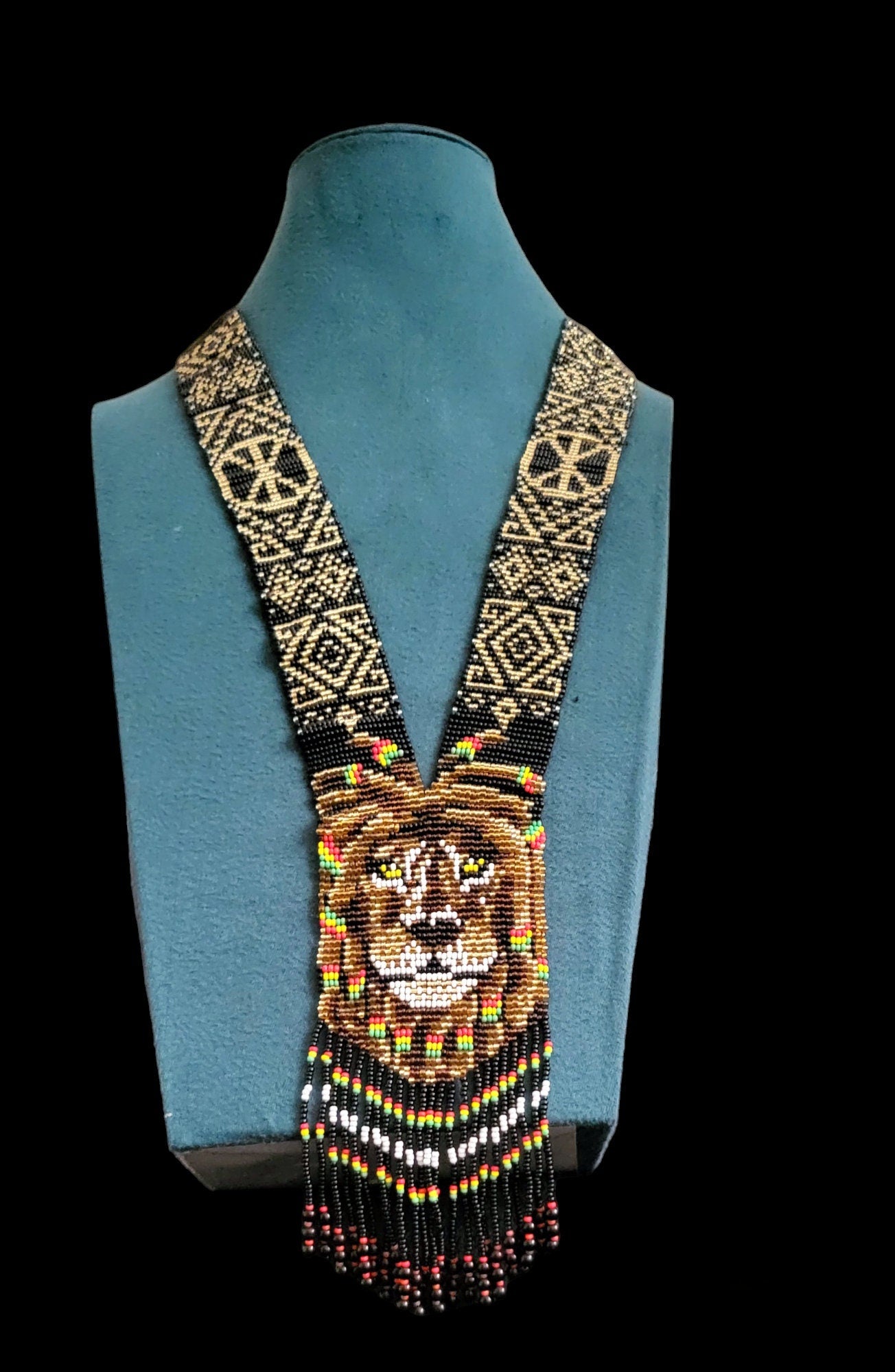 Handmade Beaded Lion Necklace: Ethnic Woven Pendant