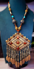 Naszyjnik turkmeński vintage, plemienny, naszyjnik, ręcznie wykonany, posrebrzany, wisiorek z karneolem i lapis lazuli, biżuteria etniczna