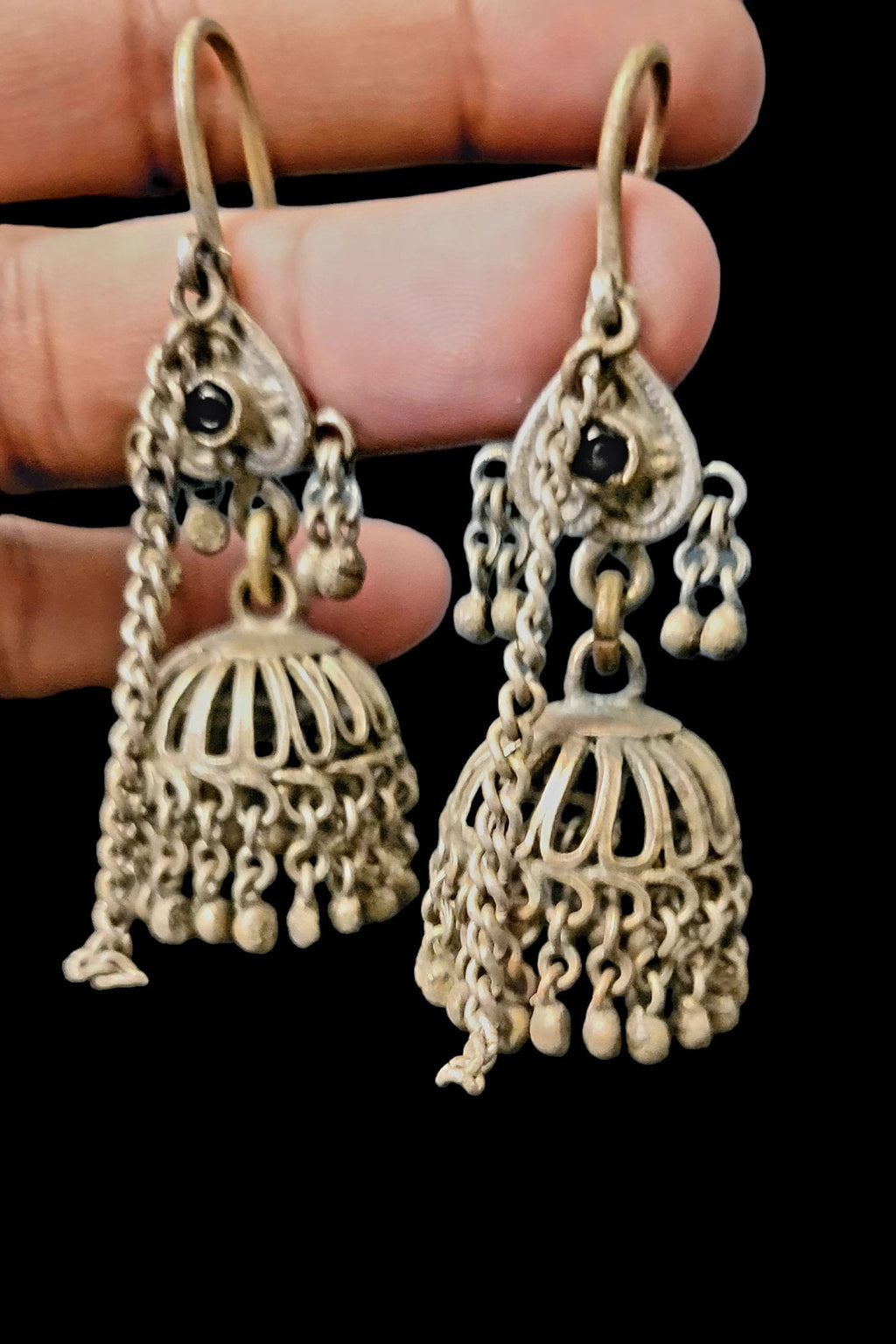 Stare afgańskie Jhumki, Miłośniczka vintage, Styl vintage, Biżuteria vintage, Antyk, Prezent, Przesyłanie miłości, Indyjskie Jhumki, Styl Banjara, Biżuteria plemienna,