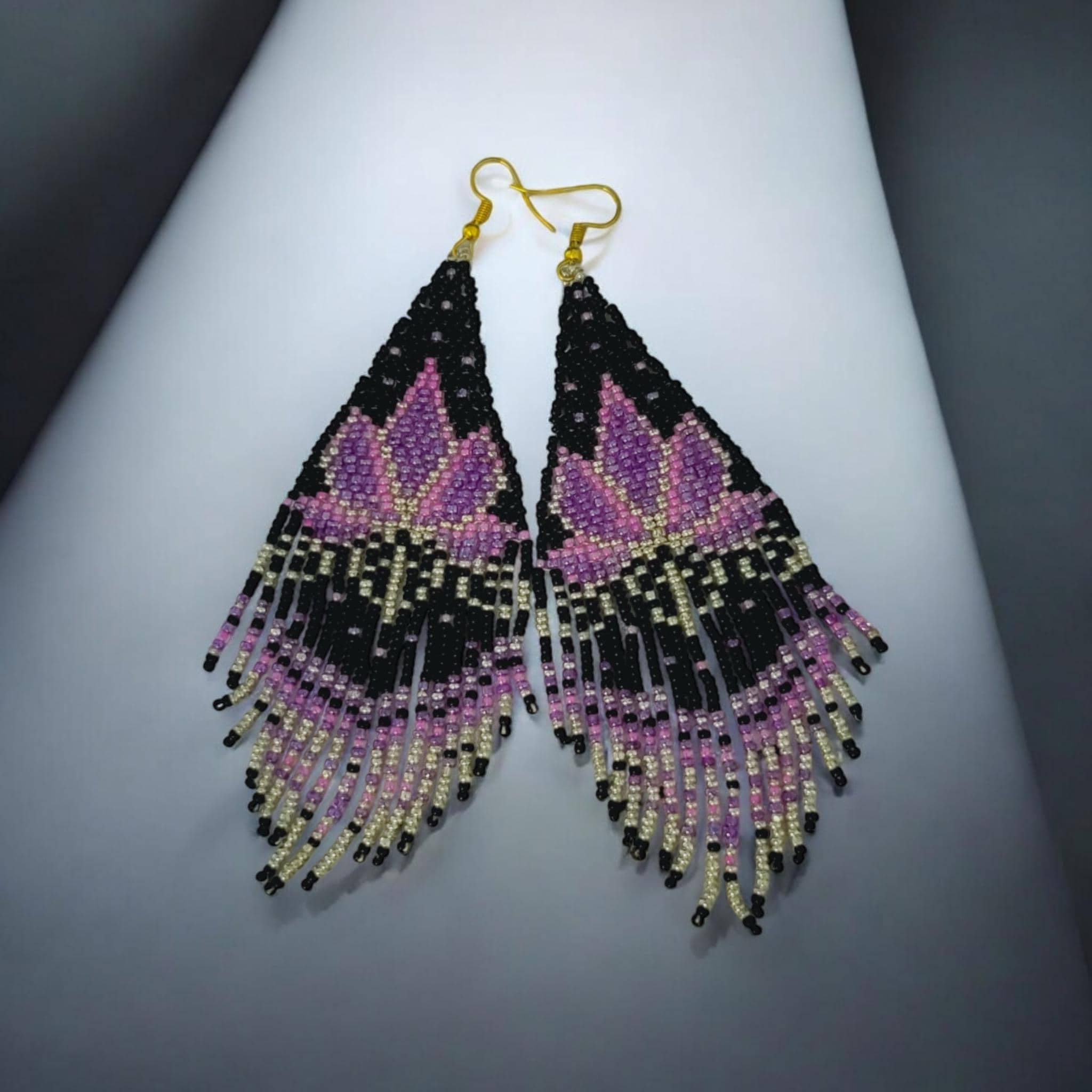 HANDMADE BEADED EARRING, Lotous design, Spirtual, Indian pattern,Fringe Earrings