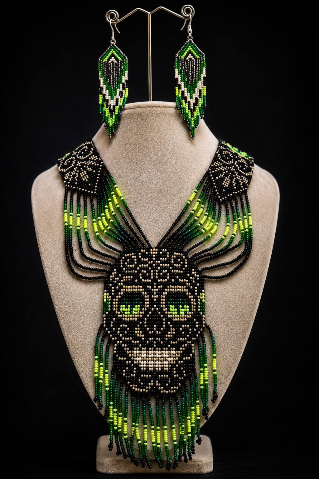 Handmade Beaded Skull Statement Necklace & Earrings Set – Tribal Gothic Boho Jewelry – Black & Green Artisan Seed Bead Necklace