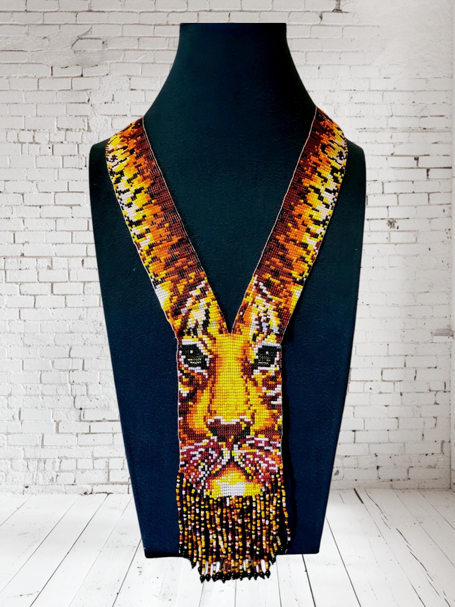Handmade Royal Tiger Beaded Necklace: Ethnic Seed Bead Pendant