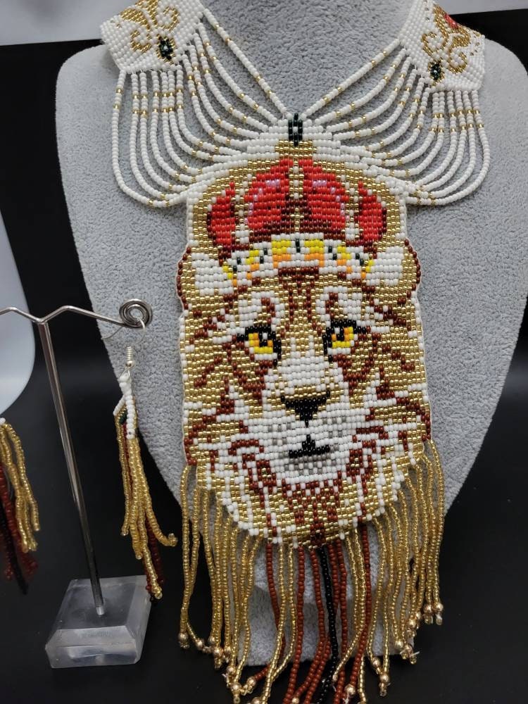 Handmade Royal Lion Beaded Necklace: Ethnic Woven Gerdan