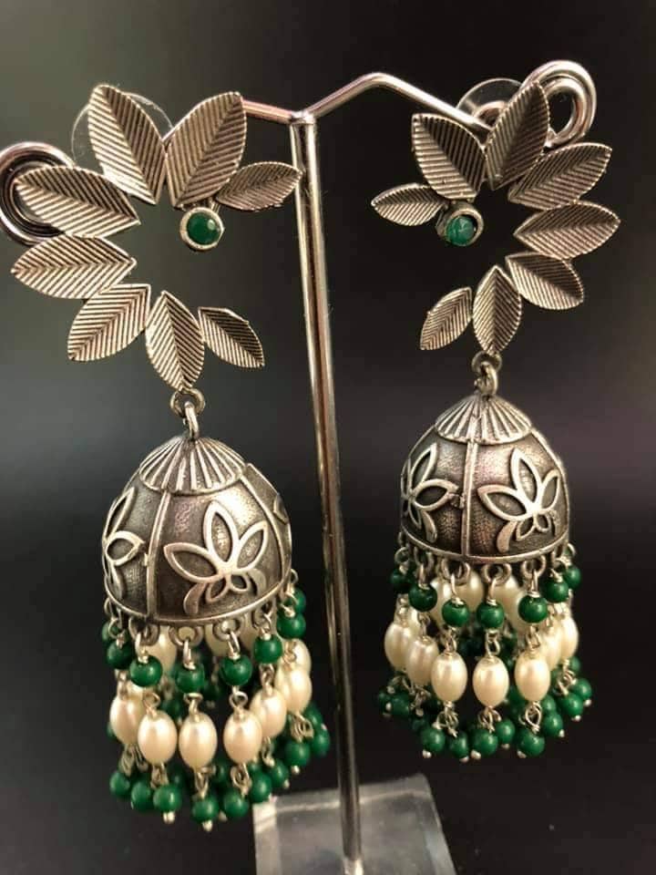 Wysokiej jakości oksydowane kolczyki ze srebra niemieckiego, replika Flora Jhumka, imitacja srebra, lekkie kolczyki | Biżuteria indyjska, biżuteria boho, cygańska