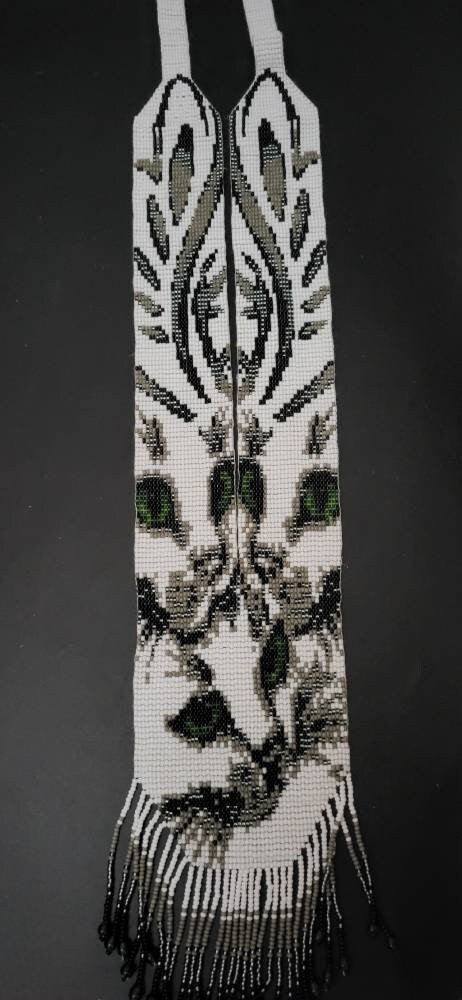 Beaded Green-Eyed Cat Necklace &amp; Earrings Set: Handwoven Seed Bead Art