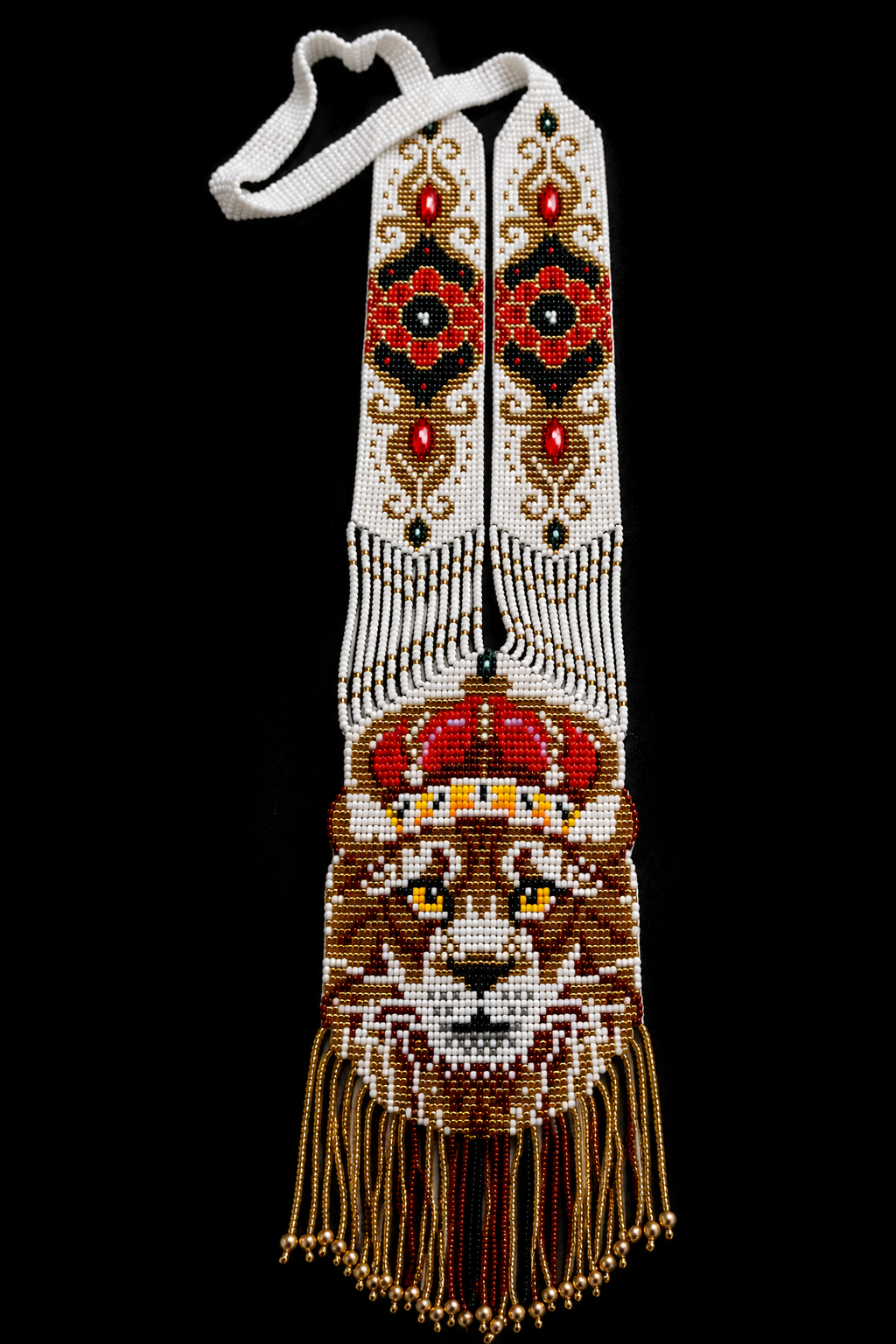 Handmade Royal Lion Beaded Necklace: Ethnic Woven Gerdan
