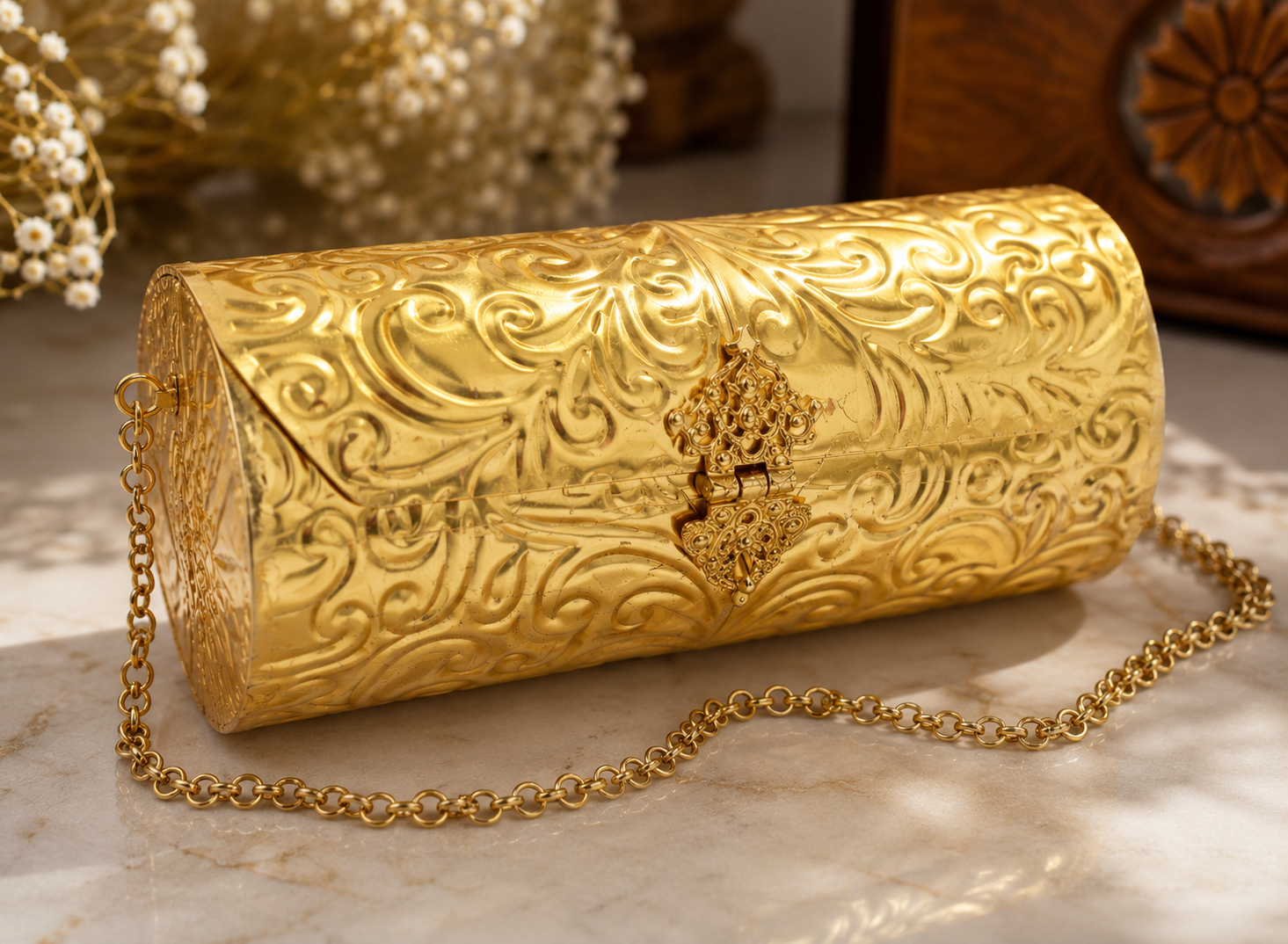 Luxury Gold Embossed Cylindrical Clutch Bag | Vintage Evening Party Purse with Chain