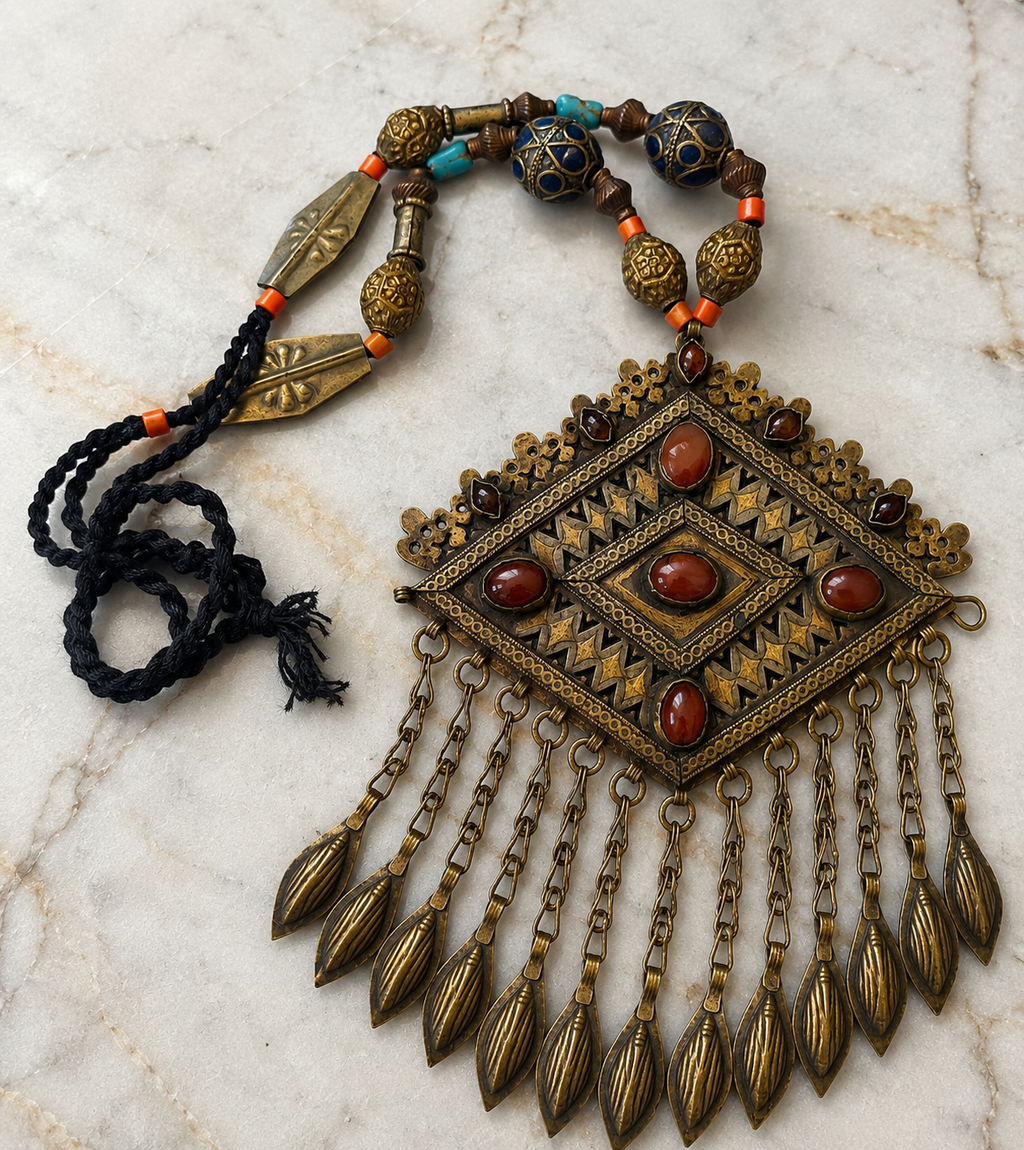 Vintage Turkmen Necklace: Silver, Carnelian & Lapis Lazuli